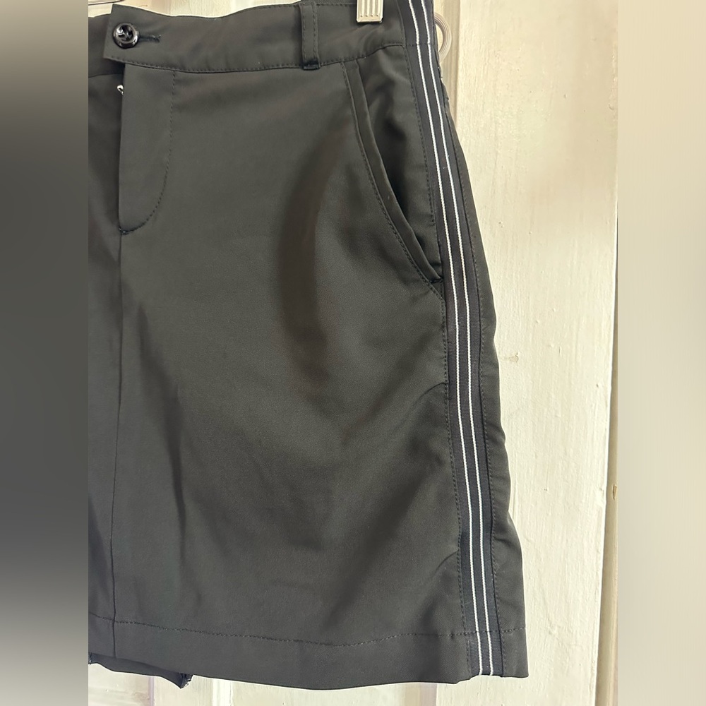 I—Hugo Boss - Picture 7 of 15